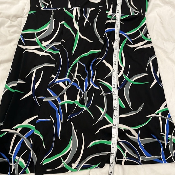 Banana Republic cap sleeve patterned short dress v neck black green blue PM - Picture 5 of 7
